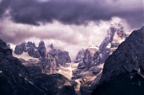 Immagine con nuvole, montagne, neve, montagna, cime, rocce, roccia, nebbia, ghiacciaio, vette, dolomiti, picchi