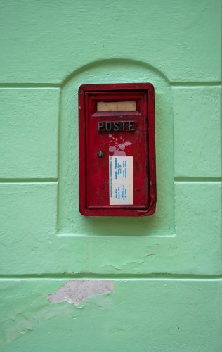 Immagine con cassetta, verde, rosso, muro, posta, poste, postale, rossa, lettere