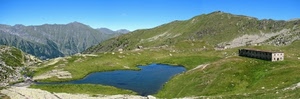 montagna, lago, rifugio, panorama, acqua, prati, verde, paesaggio, laghetto, montagne
