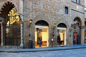 vetrine, colonne, cancello, archi, strada, palazzo, manichini, città