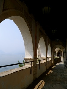 mare, archi, portico, ombra, portici, passaggio, ringhiera, arco, lago, colonne