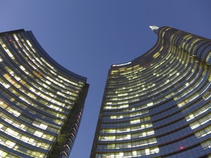 grattacieli, finestre, luci, cielo, due, milano, azzurro, grattacielo, vetro, prospettiva, palazzi, architettura