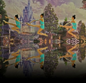 riflesso, tre, ballerine, danza, acqua, castello, donne, ragazze, spettacolo, ballo, riflessi, salto