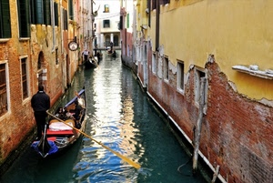 canale, gondola, venezia, acqua, gondoliere, remo, case, gondole