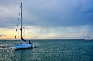mare, barca, cielo, faro, albero, acqua, nuvole, vela, imbarcazione