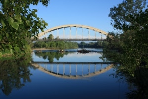 alberi, ponte, fiume, acqua, riflesso, cielo, arco, verde, azzurro, foglie, riflessi, piante, arcata, natura