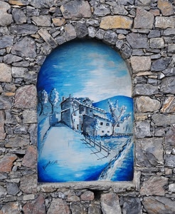 case, azzurro, muro, dipinto, murales, arco, finestra, alberi, pietre, staccionata, nicchia, murale, paesaggio, blu, cielo, mattoni, affresco, montagna, strada, sassi, pietra