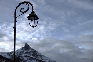 nuvole, lampione, montagna, cielo, neve, montagne, cima, grigio, vetta, ferro