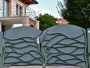 cancello, balcone, colonne, alberi, metallo, finestre, albero, rami, ferro, ringhiera, villa, verde, cielo, terrazzo, casa, foglie