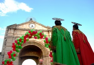 rosso, verde, palloncini, orologio, arco, due, bicolore
