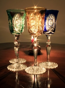 bicchieri, calici, blu, vetro, riflesso, verde, colori, quattro, tavolo, oro, cristallo, tre, riflessi