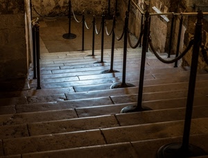 gradini, scala, corrimano, scale, scalini, corda, marmo, luce, paletti, pietra