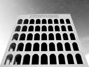 palazzo, archi, bianconero, eur, monumento, facciata, finestre, nero, prospettiva, architettura, roma, cielo, quadrato, lavoro, civiltà, geometrie, cemento